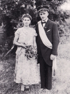 1931